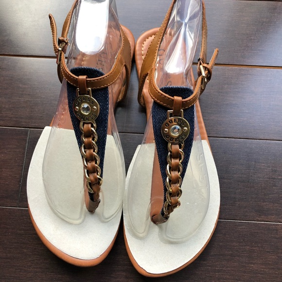 Guess sandals size 8 - Picture 1 of 5
